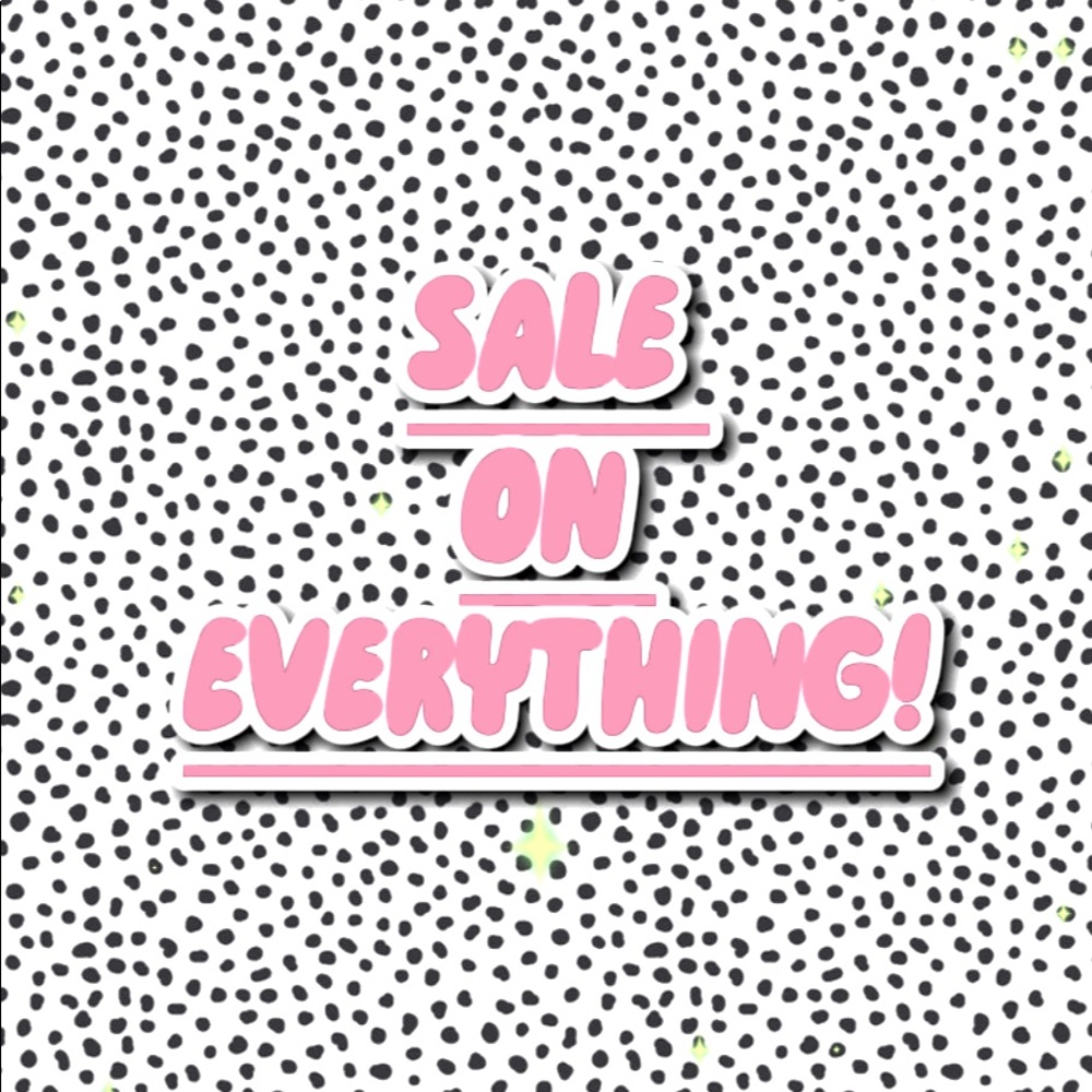 HUGE SALE!💕